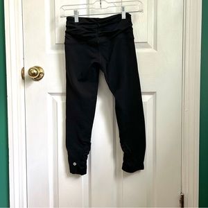 Lululemon Athletica black crop legging 4
